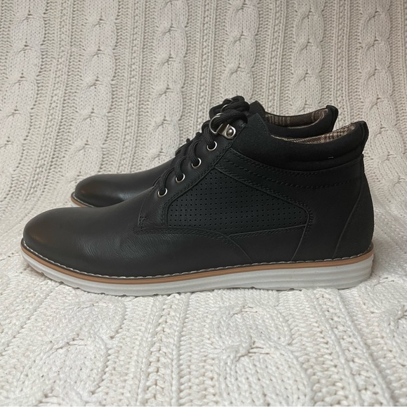 Polar Fox Sanders Memory Foam Mid-Top Perforated Casual Chukka Sneakers in Black - Picture 3 of 7